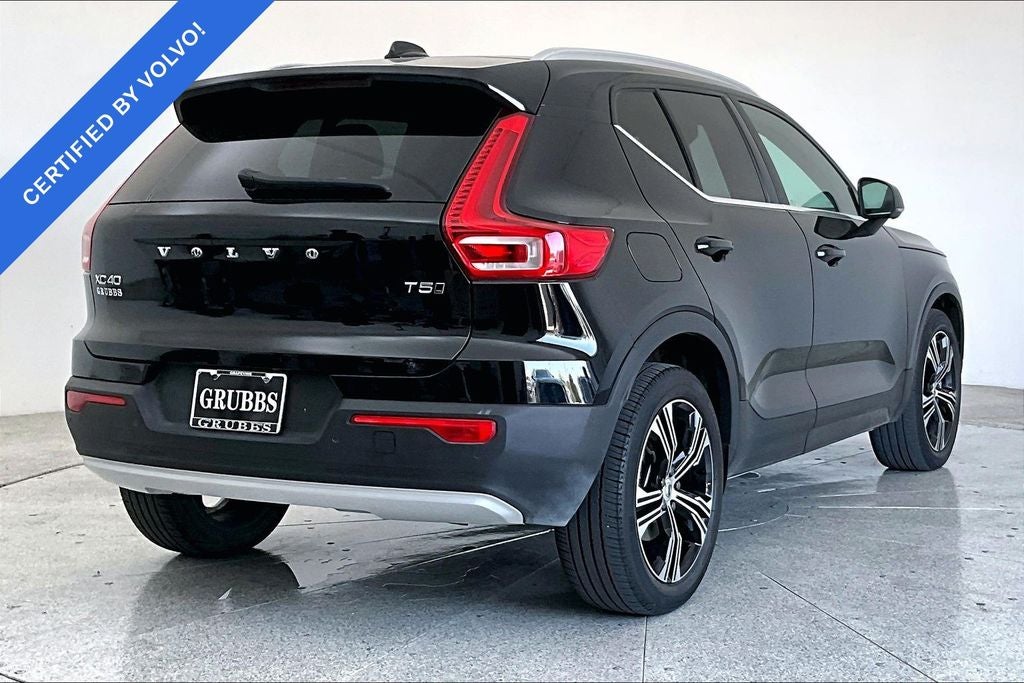 2022 Volvo XC40 T5 Inscription