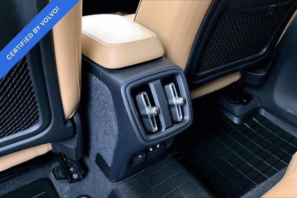 2022 Volvo XC40 T5 Inscription