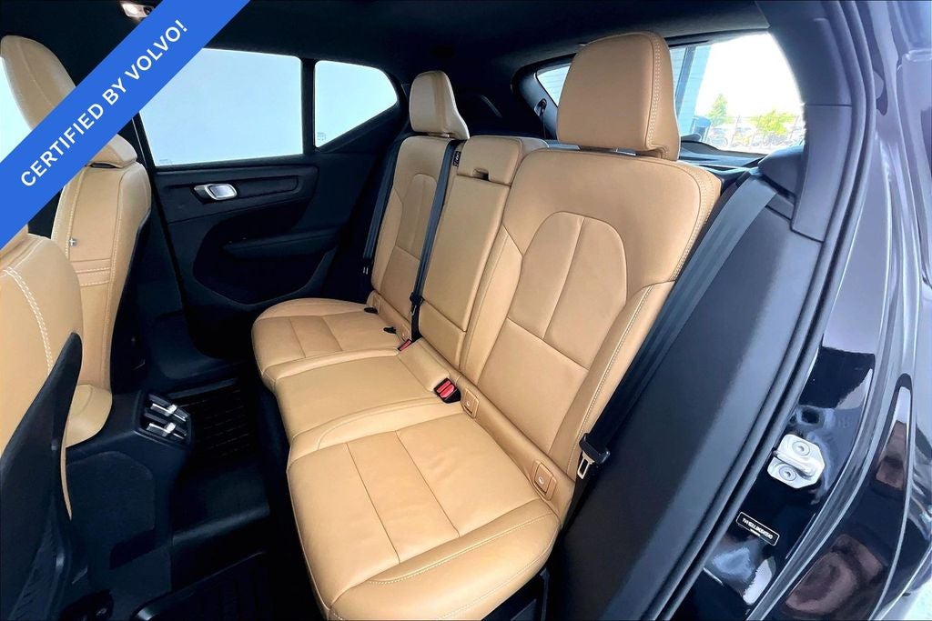 2022 Volvo XC40 T5 Inscription