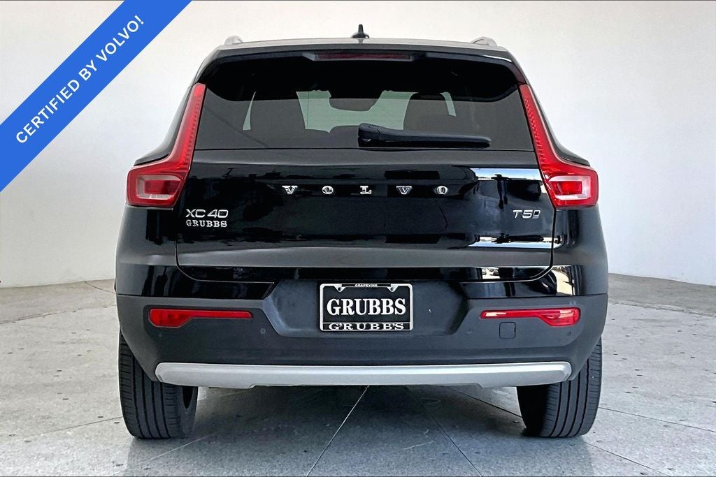 2022 Volvo XC40 T5 Inscription