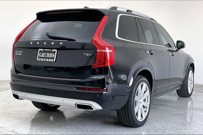 2019 Volvo XC90 T6 Momentum