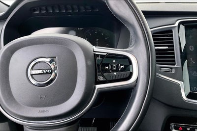 2019 Volvo XC90 T6 Momentum