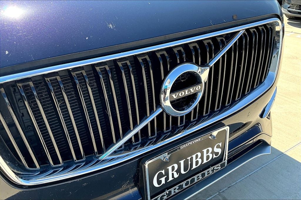 2016 Volvo XC90 T6 Momentum