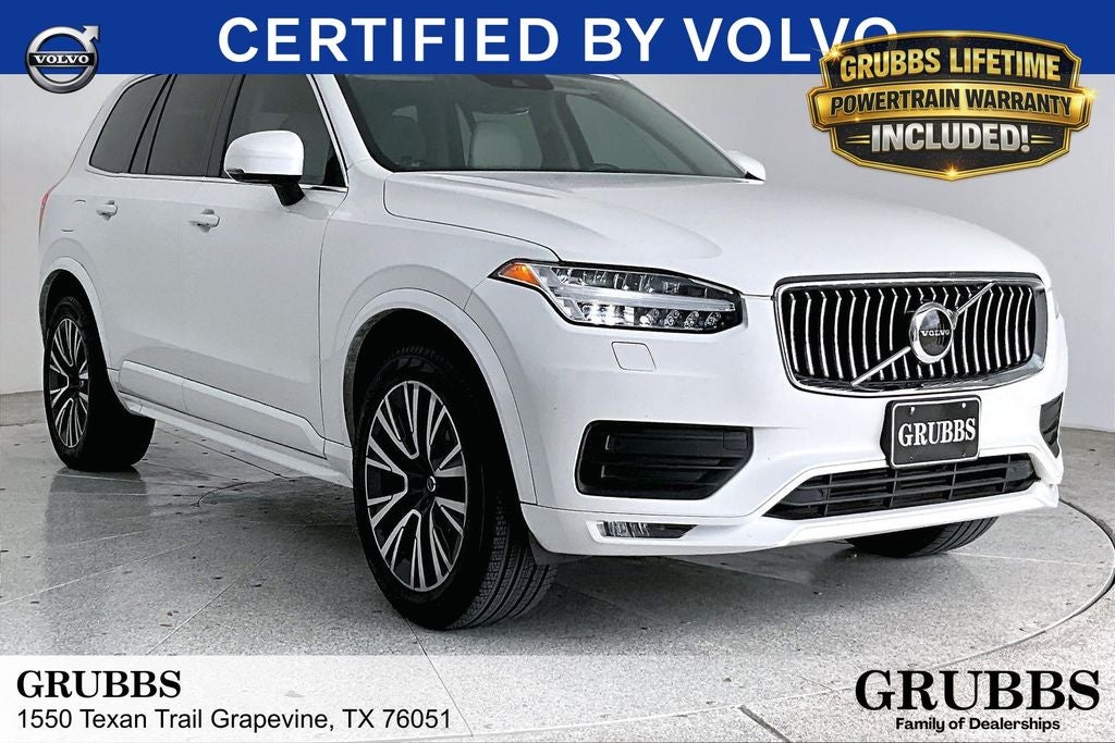 2022 Volvo XC90 T6 Momentum