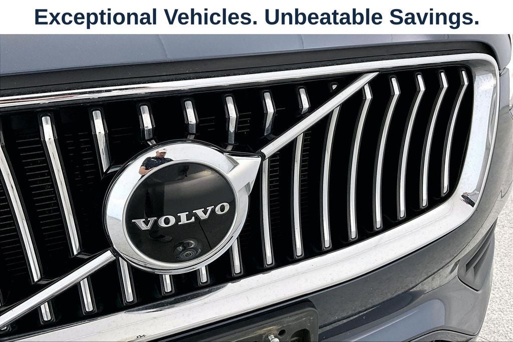 2020 Volvo XC90 T6 Momentum