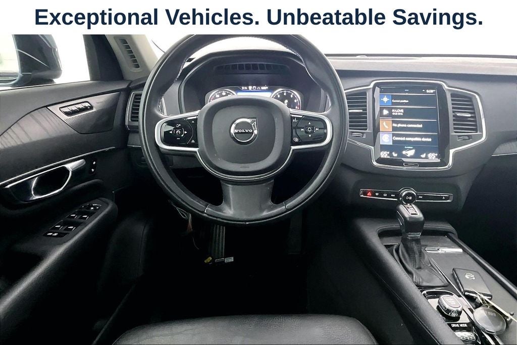 2020 Volvo XC90 T6 Momentum