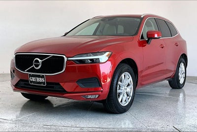 2021 Volvo XC60 T6 Momentum