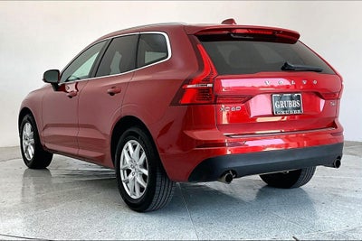 2021 Volvo XC60 T6 Momentum