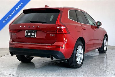 2021 Volvo XC60 T6 Momentum
