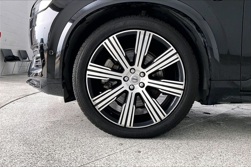 2021 Volvo XC90 Recharge Plug-In Hybrid T8 Inscription 7 Passenger