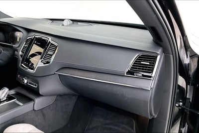 2021 Volvo XC90 Recharge Plug-In Hybrid T8 Inscription 7 Passenger