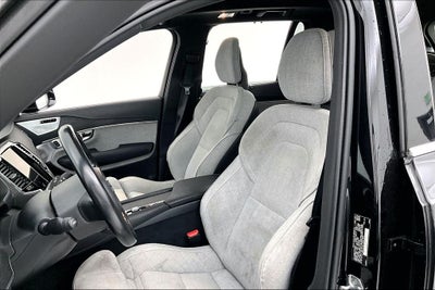 2021 Volvo XC90 Recharge Plug-In Hybrid T8 Inscription 7 Passenger