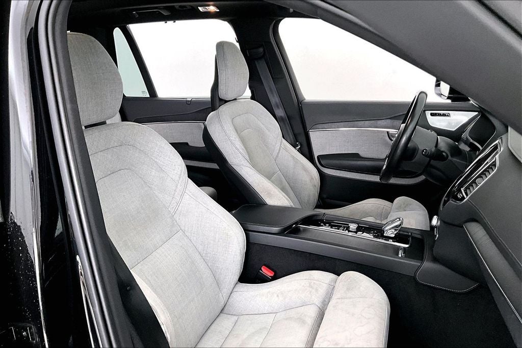 2021 Volvo XC90 Recharge Plug-In Hybrid T8 Inscription 7 Passenger
