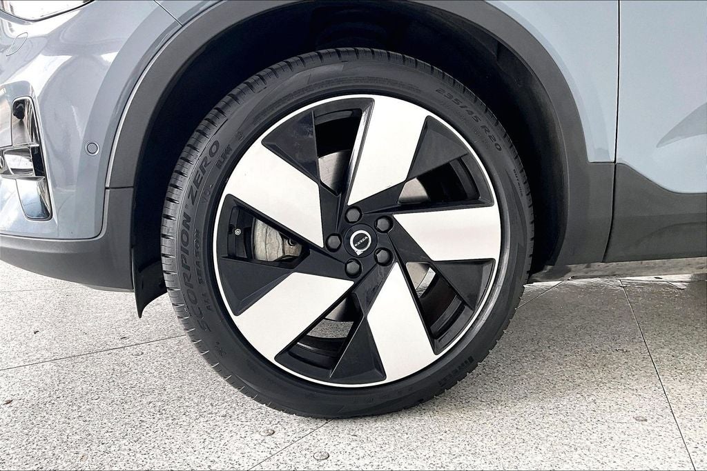 2023 Volvo C40 Recharge Pure Electric Twin Plus