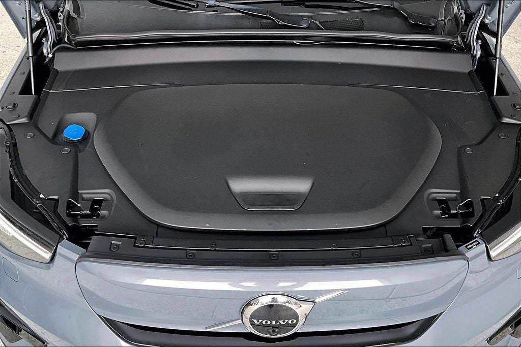 2023 Volvo C40 Recharge Pure Electric Twin Plus