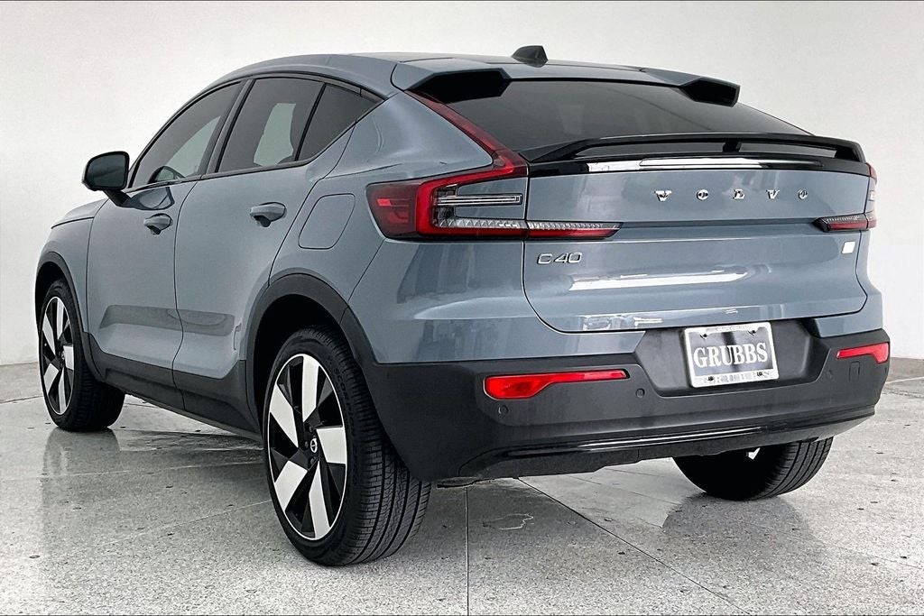 2023 Volvo C40 Recharge Pure Electric Twin Plus
