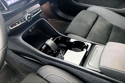 2023 Volvo C40 Recharge Pure Electric Twin Plus
