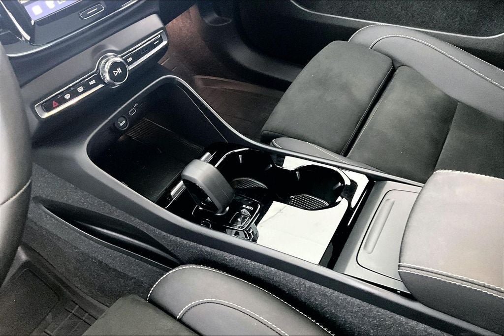 2023 Volvo C40 Recharge Pure Electric Twin Plus