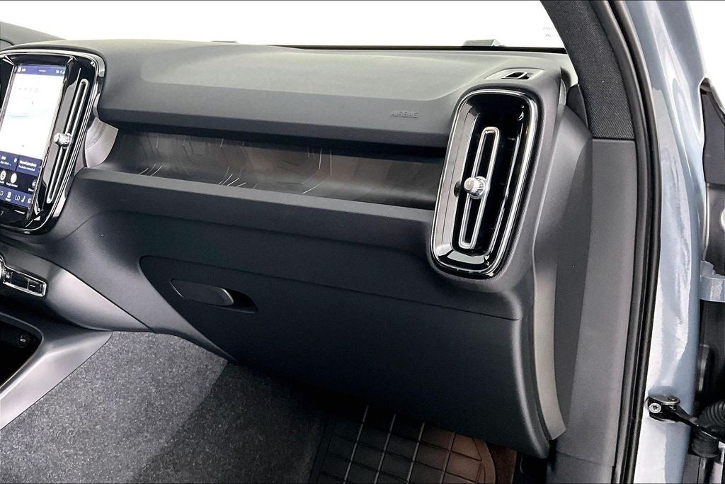 2023 Volvo C40 Recharge Pure Electric Twin Plus