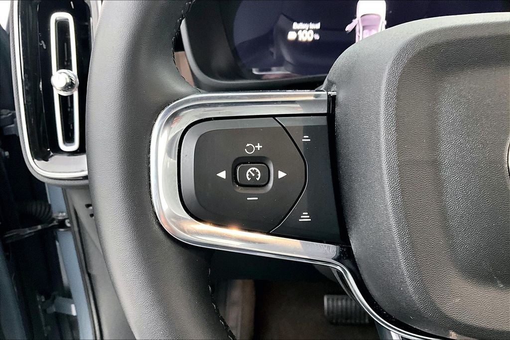 2023 Volvo C40 Recharge Pure Electric Twin Plus