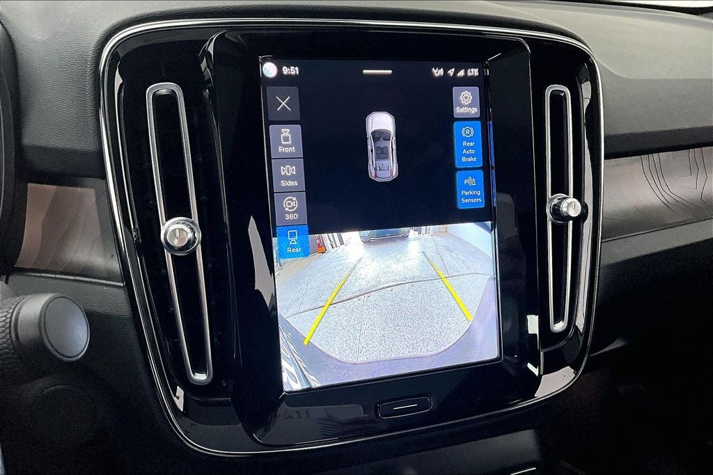 2023 Volvo C40 Recharge Pure Electric Twin Plus