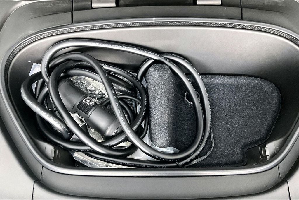 2023 Volvo C40 Recharge Pure Electric Twin Plus
