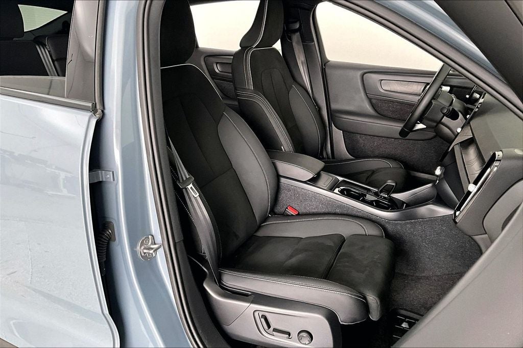 2023 Volvo C40 Recharge Pure Electric Twin Plus