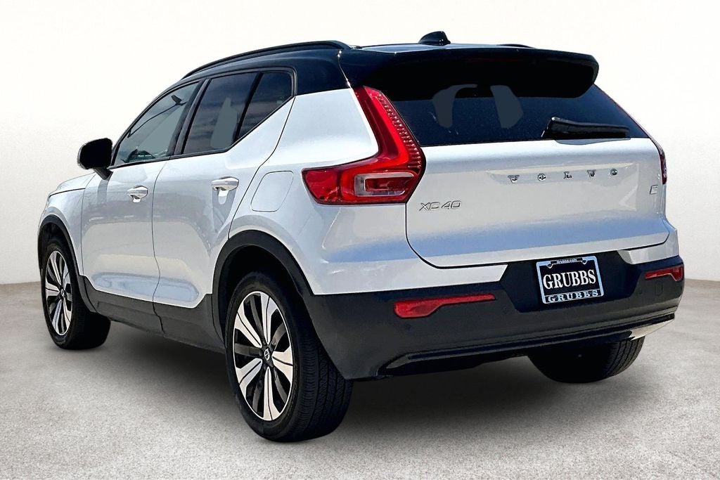 2023 Volvo XC40 Recharge Pure Electric Twin Plus