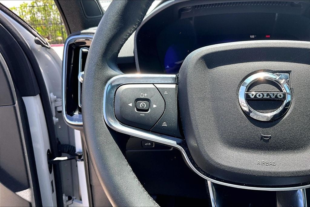 2023 Volvo XC40 Recharge Pure Electric Twin Plus