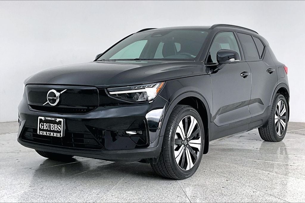 2023 Volvo XC40 Recharge Pure Electric Twin Plus