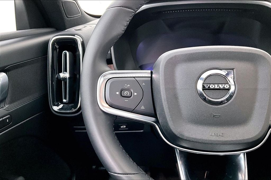 2023 Volvo XC40 Recharge Pure Electric Twin Plus