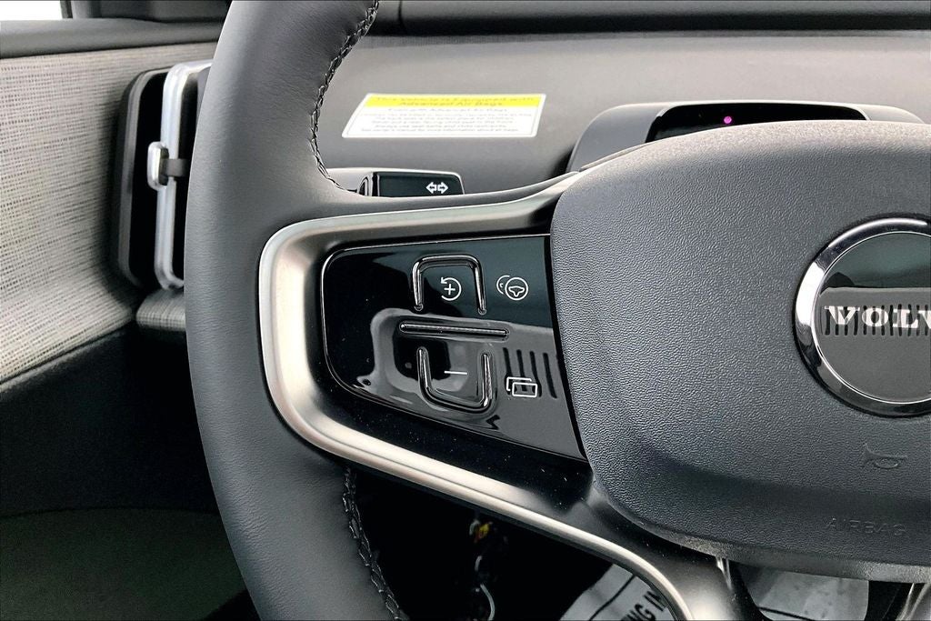 2026 Volvo EX30 Twin Motor Cross Country Ultra