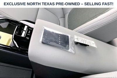 2026 Volvo EX30 Twin Motor Cross Country Ultra