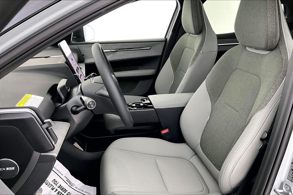 2026 Volvo EX30 Twin Motor Cross Country Ultra