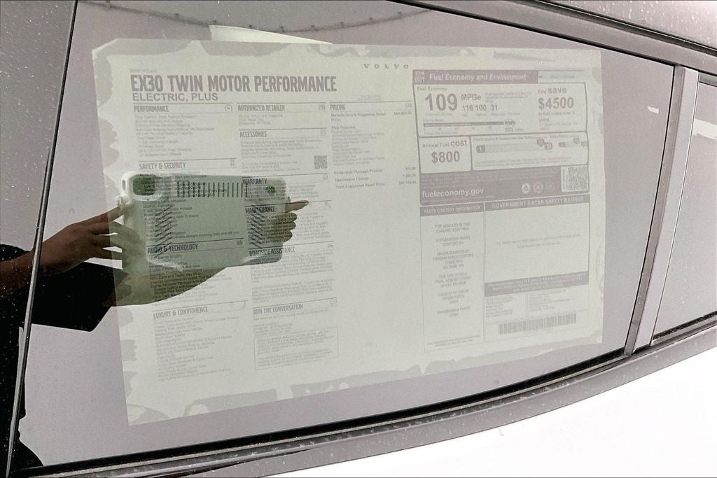 2026 Volvo EX30 Twin Motor Performance Plus