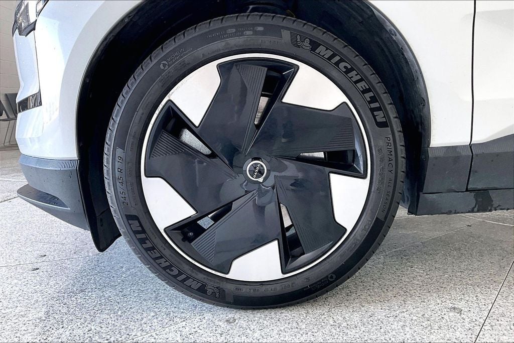 2025 Volvo EX30 Twin Motor Performance Plus