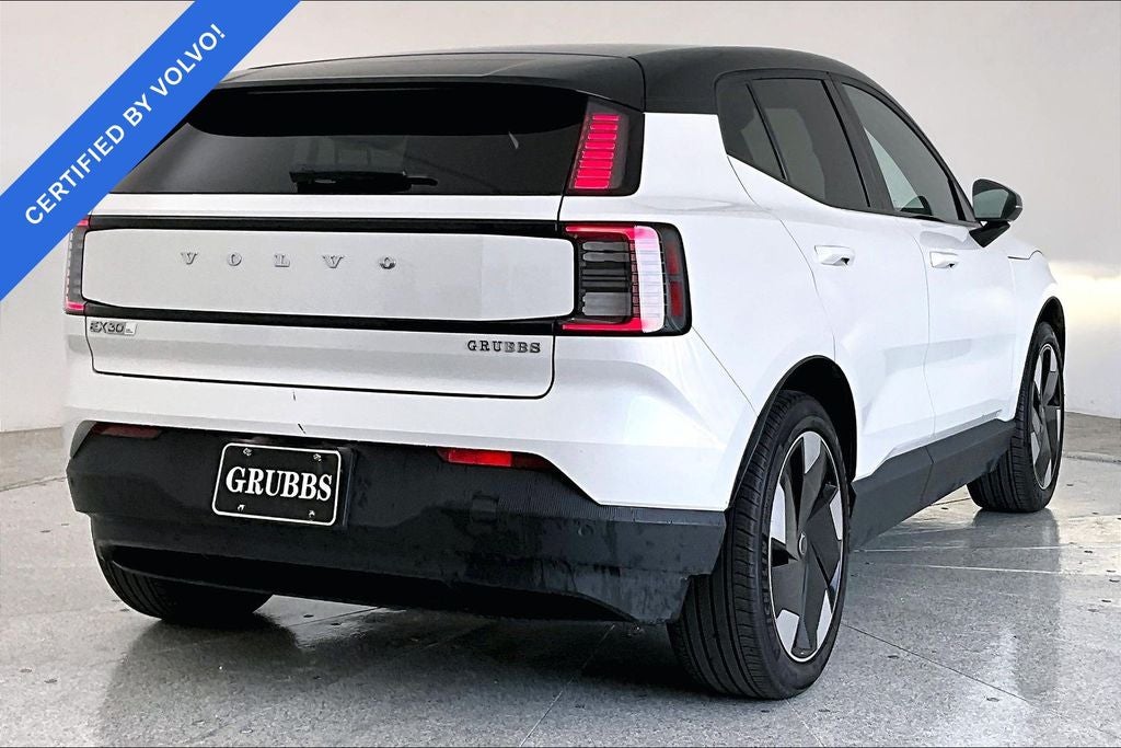 2025 Volvo EX30 Twin Motor Performance Plus