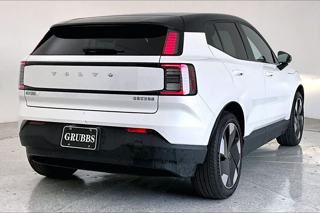2025 Volvo EX30 Twin Motor Performance Plus