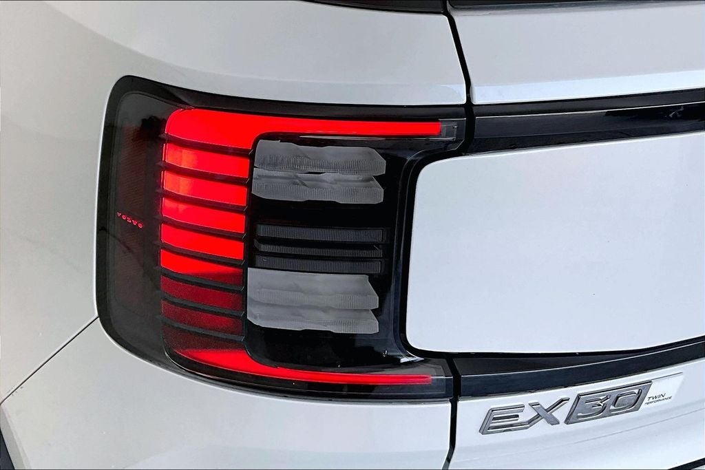 2025 Volvo EX30 Twin Motor Performance Plus