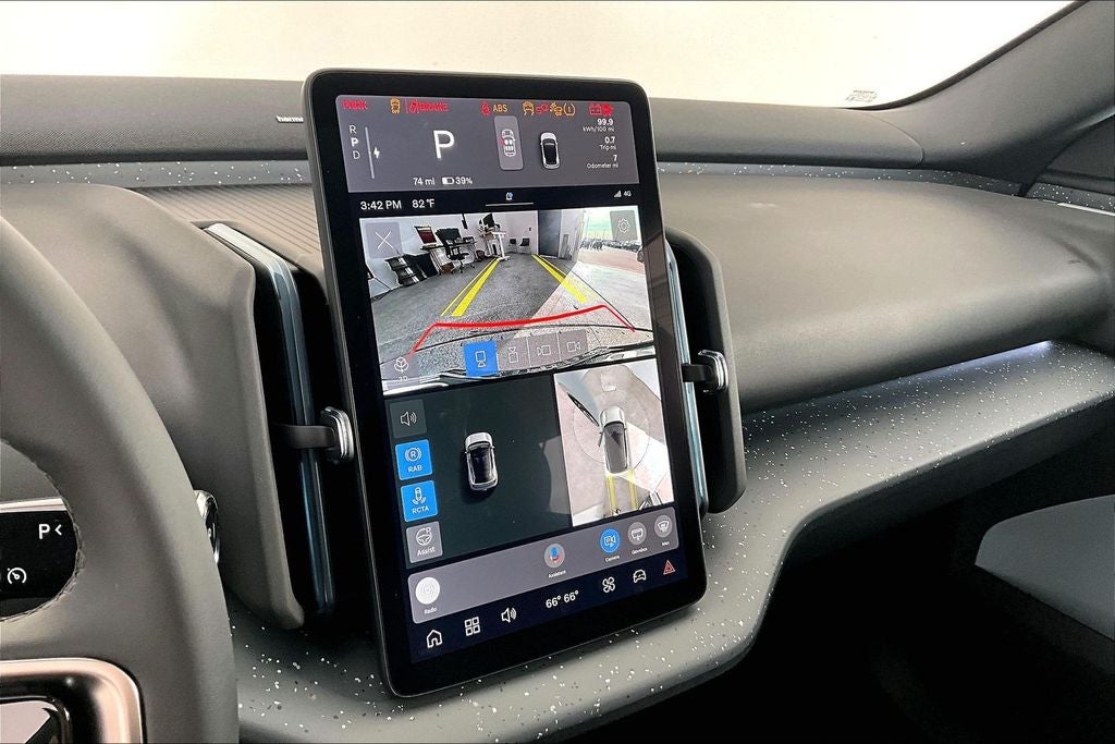 2026 Volvo EX30 Twin Motor Performance Ultra