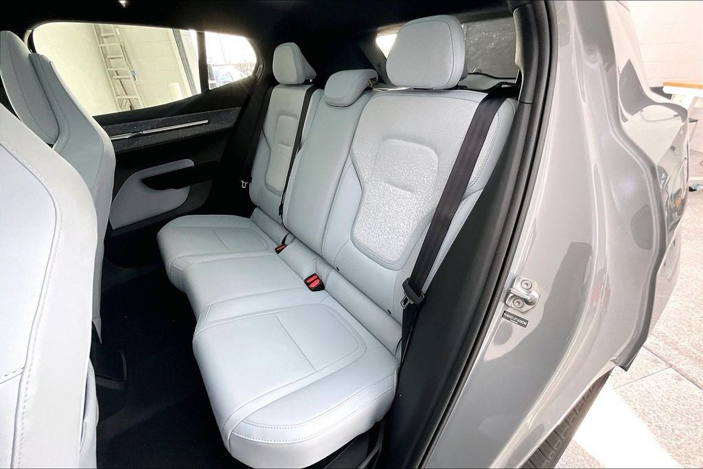 2026 Volvo EX30 Twin Motor Performance Ultra