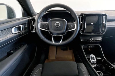 2026 Volvo EX40 Twin Motor Ultra