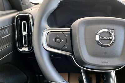 2026 Volvo EX40 Twin Motor Ultra