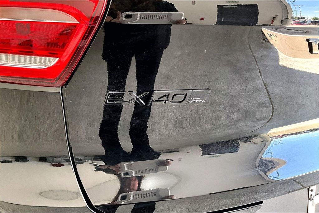 2026 Volvo EX40 Twin Motor Ultra