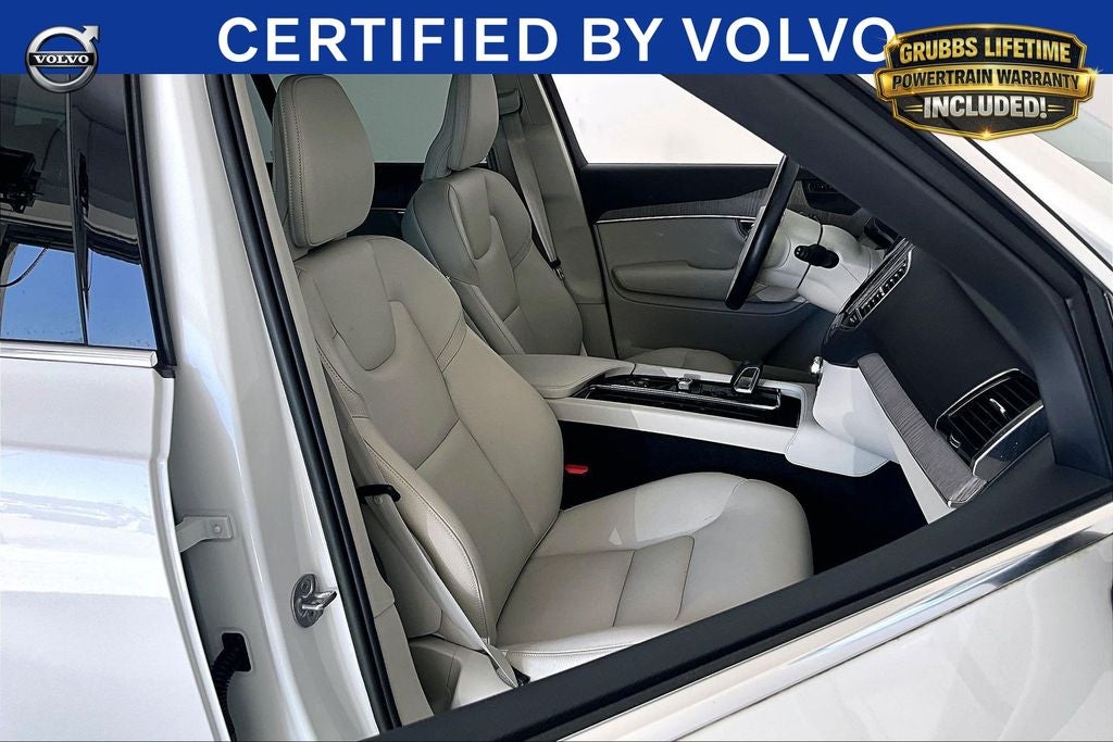 2023 Volvo XC90 Recharge Plug-In Hybrid T8 Plus Bright Theme 7 Passenger
