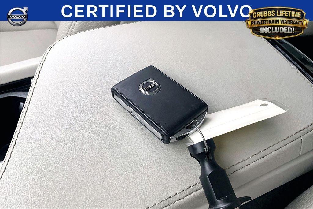 2023 Volvo XC90 Recharge Plug-In Hybrid T8 Plus Bright Theme 7 Passenger