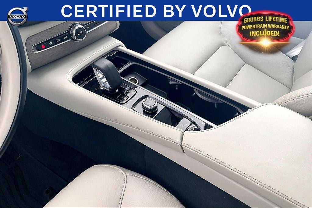 2023 Volvo XC90 Recharge Plug-In Hybrid T8 Plus Bright Theme 7 Passenger