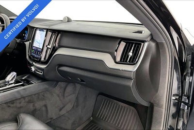2024 Volvo XC60 Recharge Plug-In Hybrid Ultimate