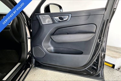 2024 Volvo XC60 Recharge Plug-In Hybrid Ultimate