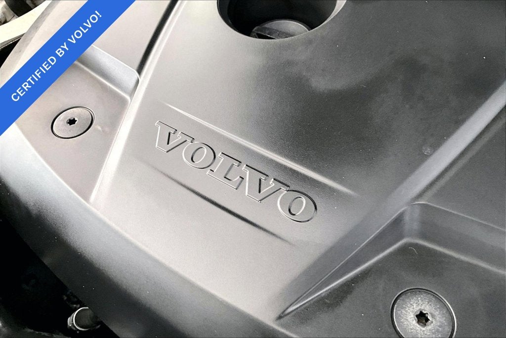 2024 Volvo XC60 Recharge Plug-In Hybrid Ultimate